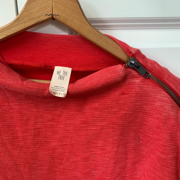 Sweatshirt - Picture 3 of 3